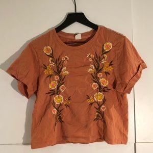 Darling Blue floral cropped t shirt